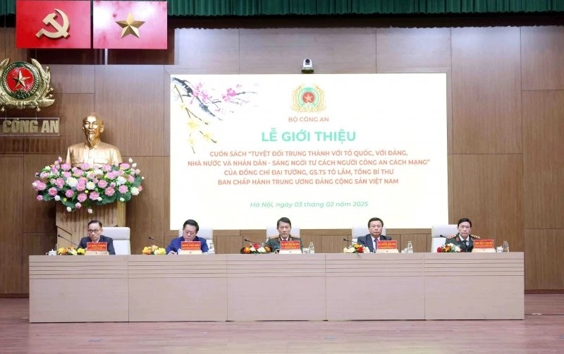 Lễ ra mắt sách của Tổng Bí thư Tô Lâm được tổ chức trang trọng vào chiều 3/2. Ảnh: Phạm Kiên.
